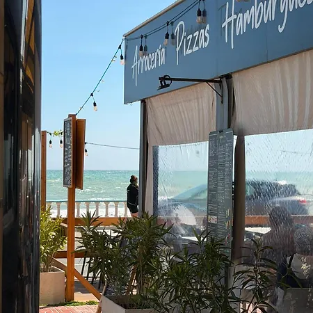 Przy Plaży Locos La Perla Del Mar *